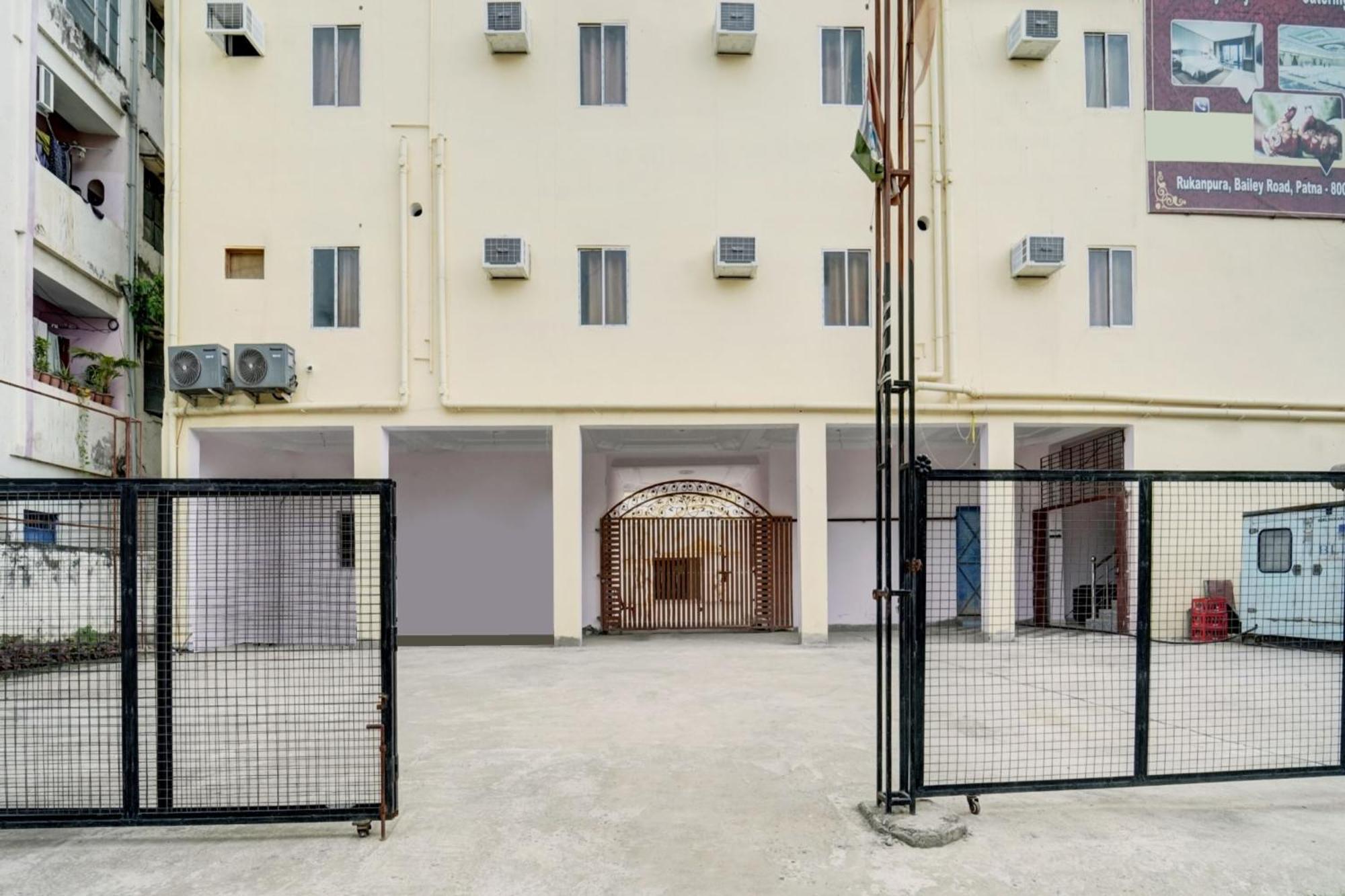 Super Oyo Hotel O Shahi Mahal Patna  Bagian luar foto